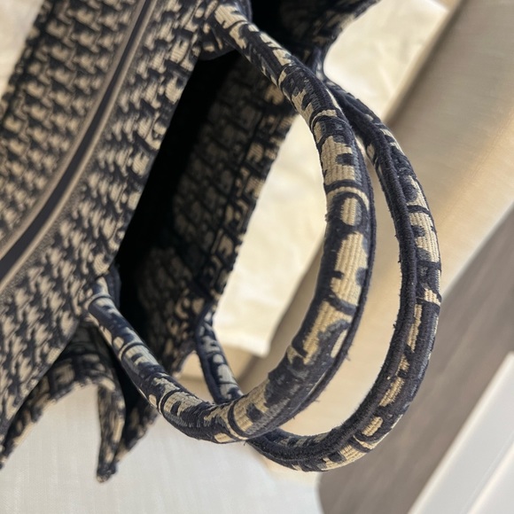 Dior Large Book Tote - Picture 11 of 14